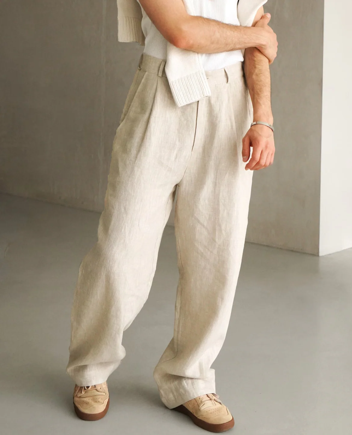Capri Linen Relaxed Trousers - Image 5