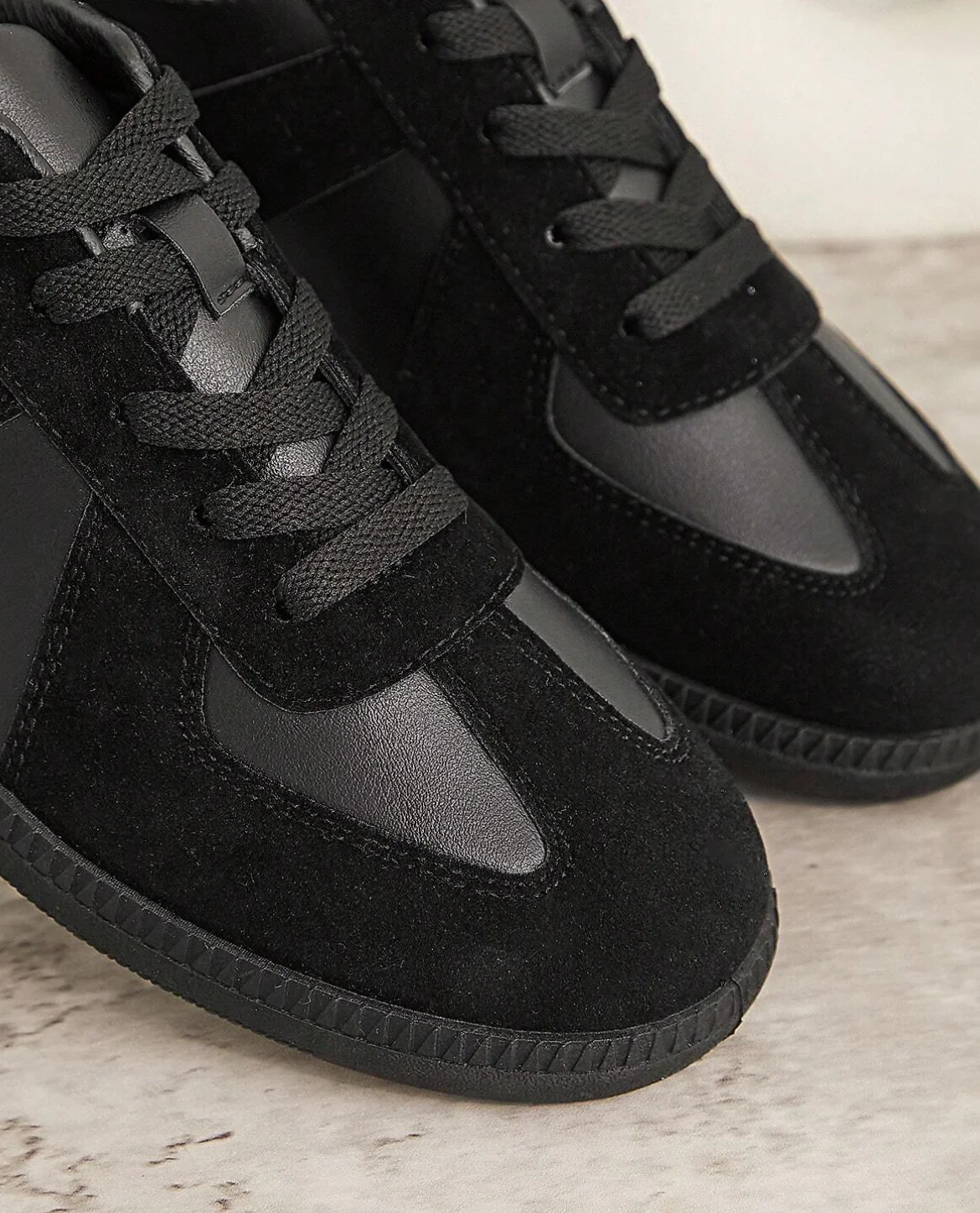 Anton Leather Sneakers - Image 5