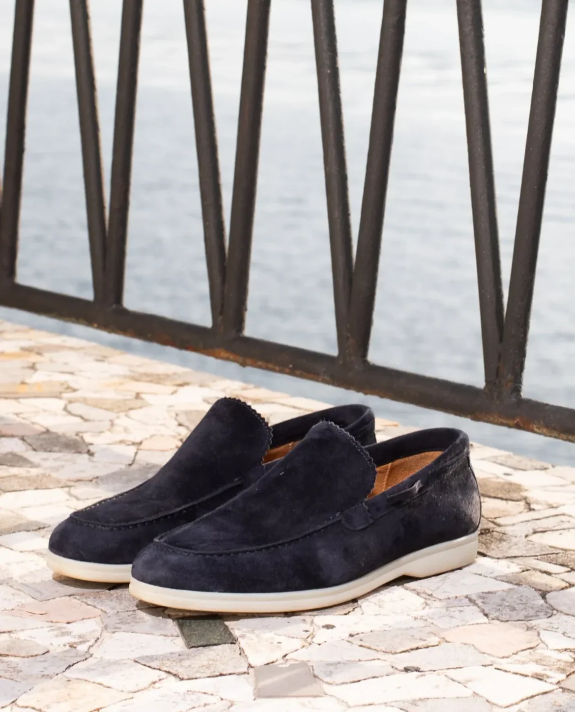 Arveilo Suede Loafers - Image 6