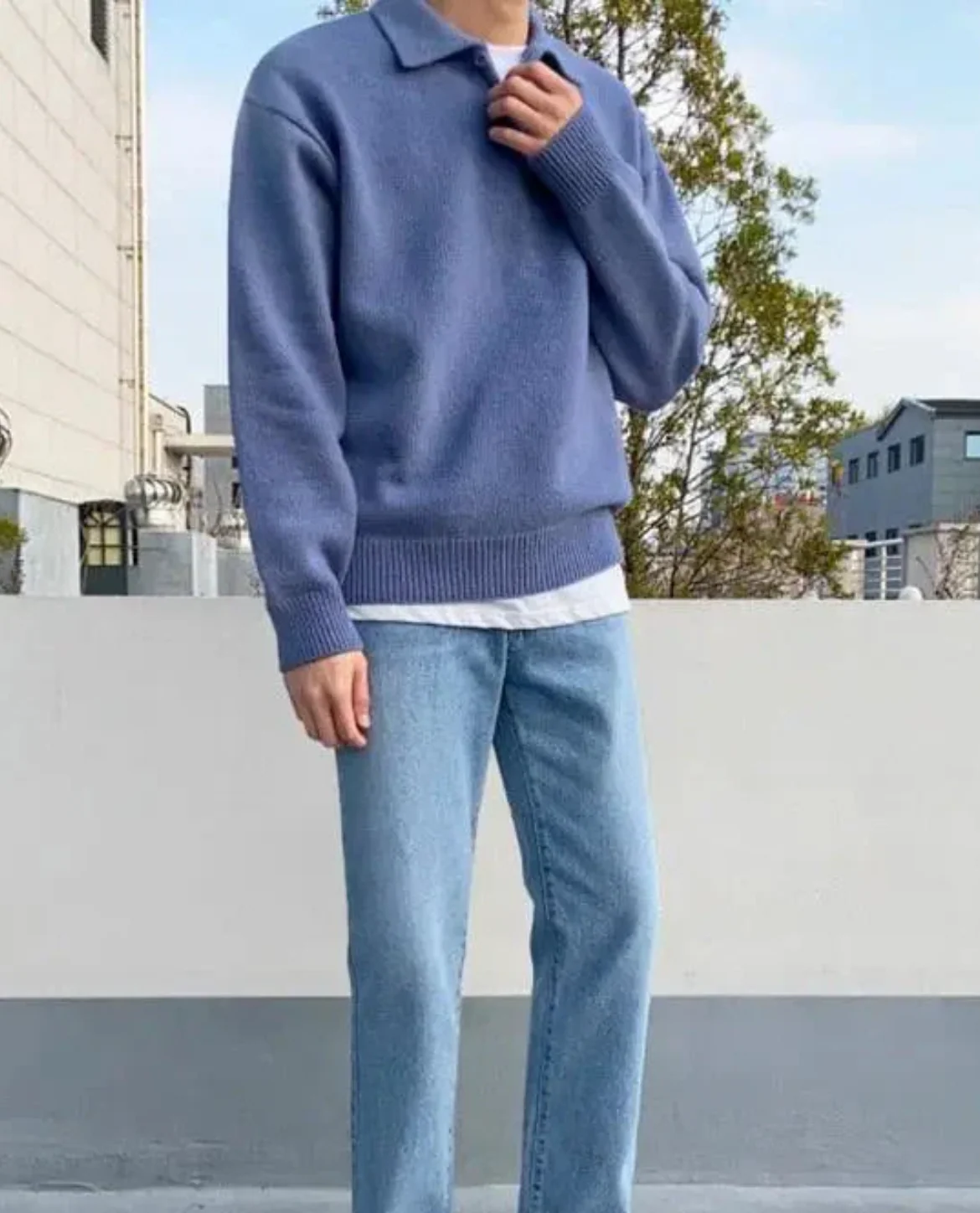 The Arveilo Button Polo Sweater - Image 7