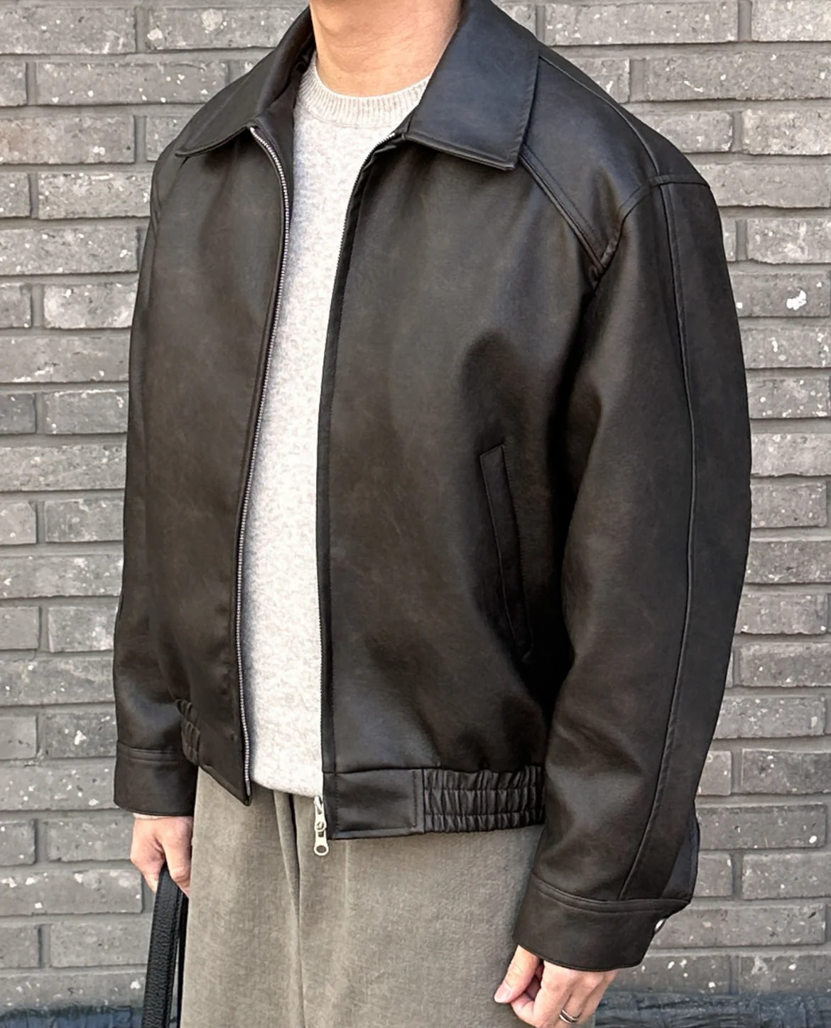 Montpel Leather Jacket - Image 6