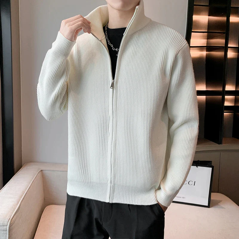 The Nive Cashmere Cardigan - Image 5