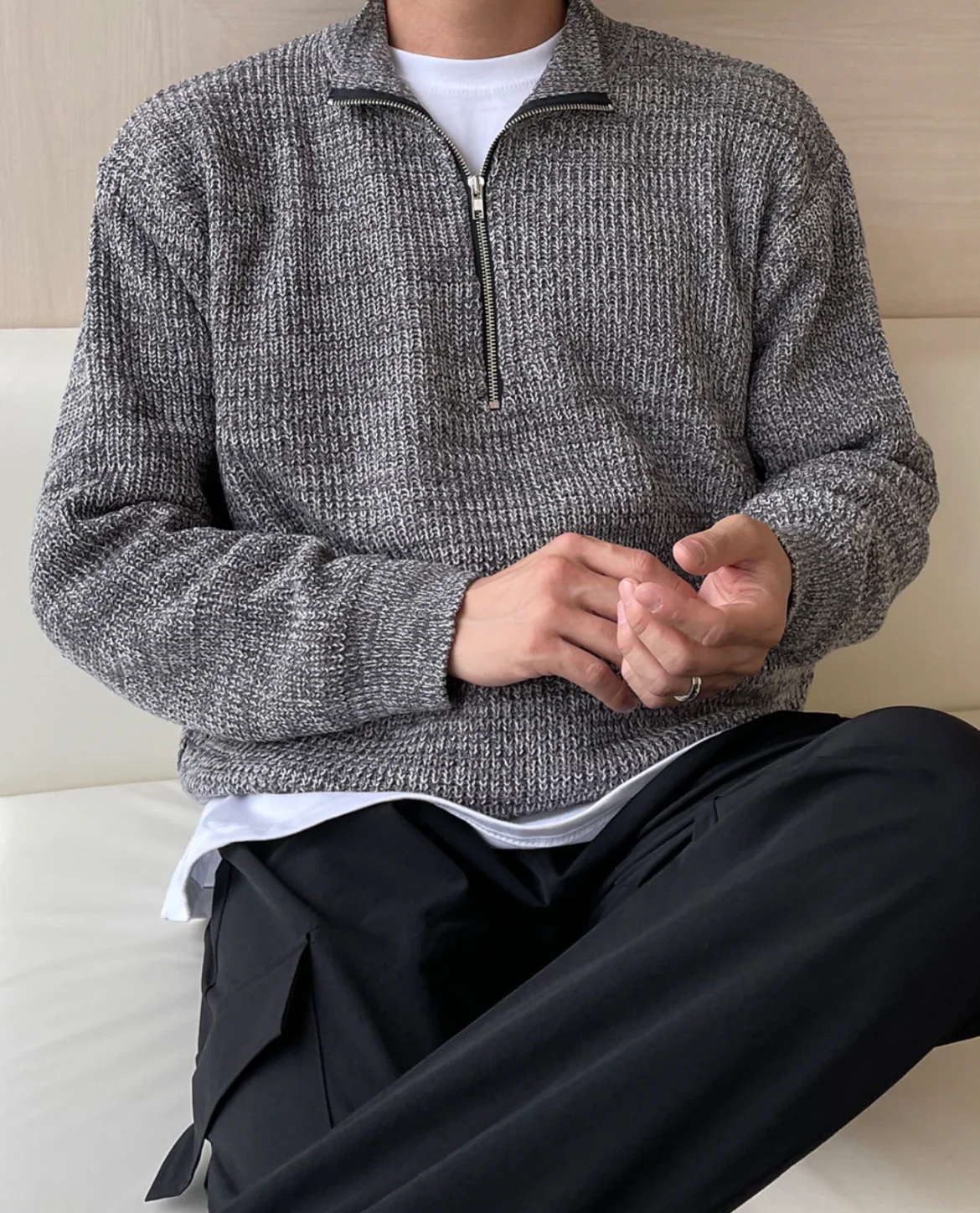 The Laruro Mock Neck Zip Sweater - Image 13