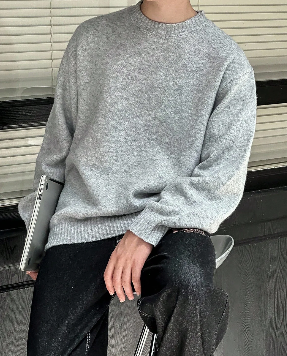 Roche Knit Sweater - Image 4