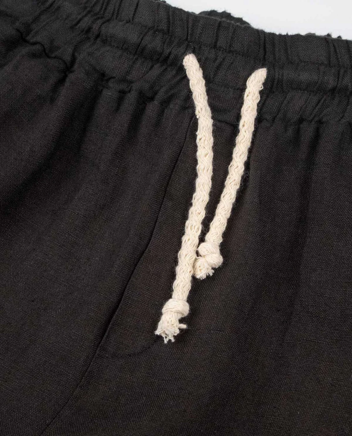 Syros Linen Shorts - Image 3