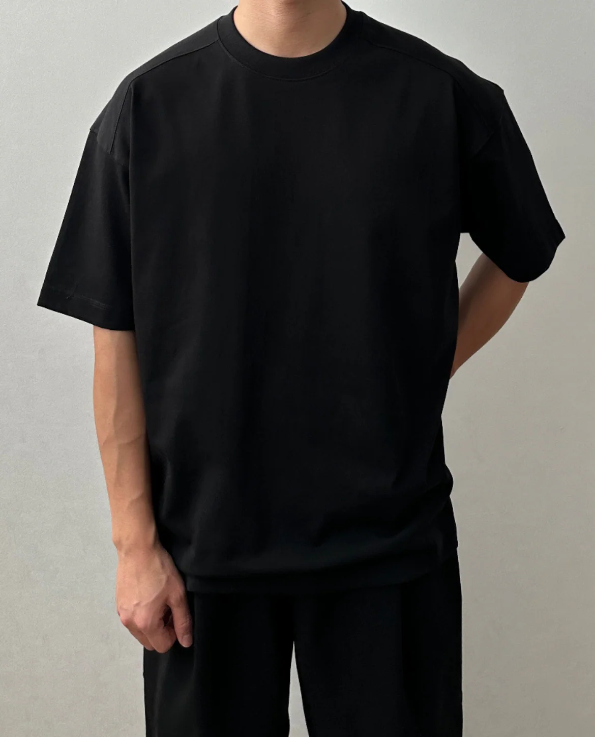 Tremezzo Relaxed-Fit T-Shirt - Image 11