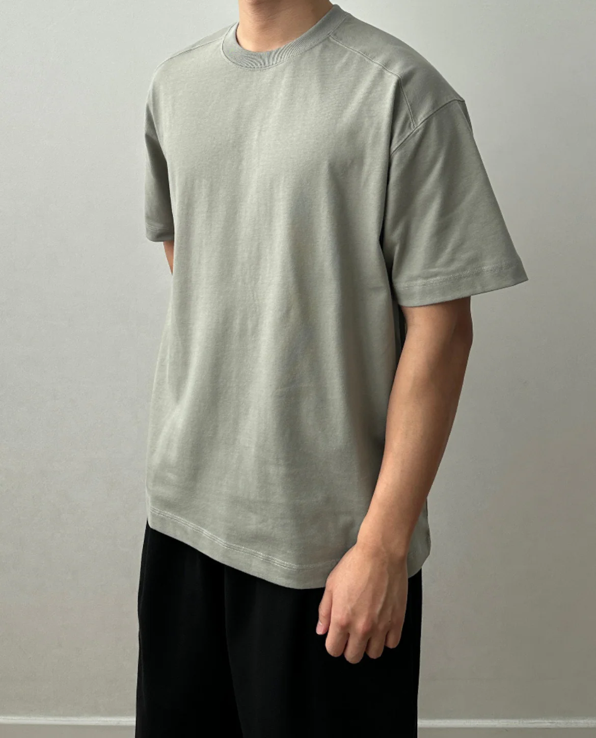 Tremezzo Relaxed-Fit T-Shirt - Image 12
