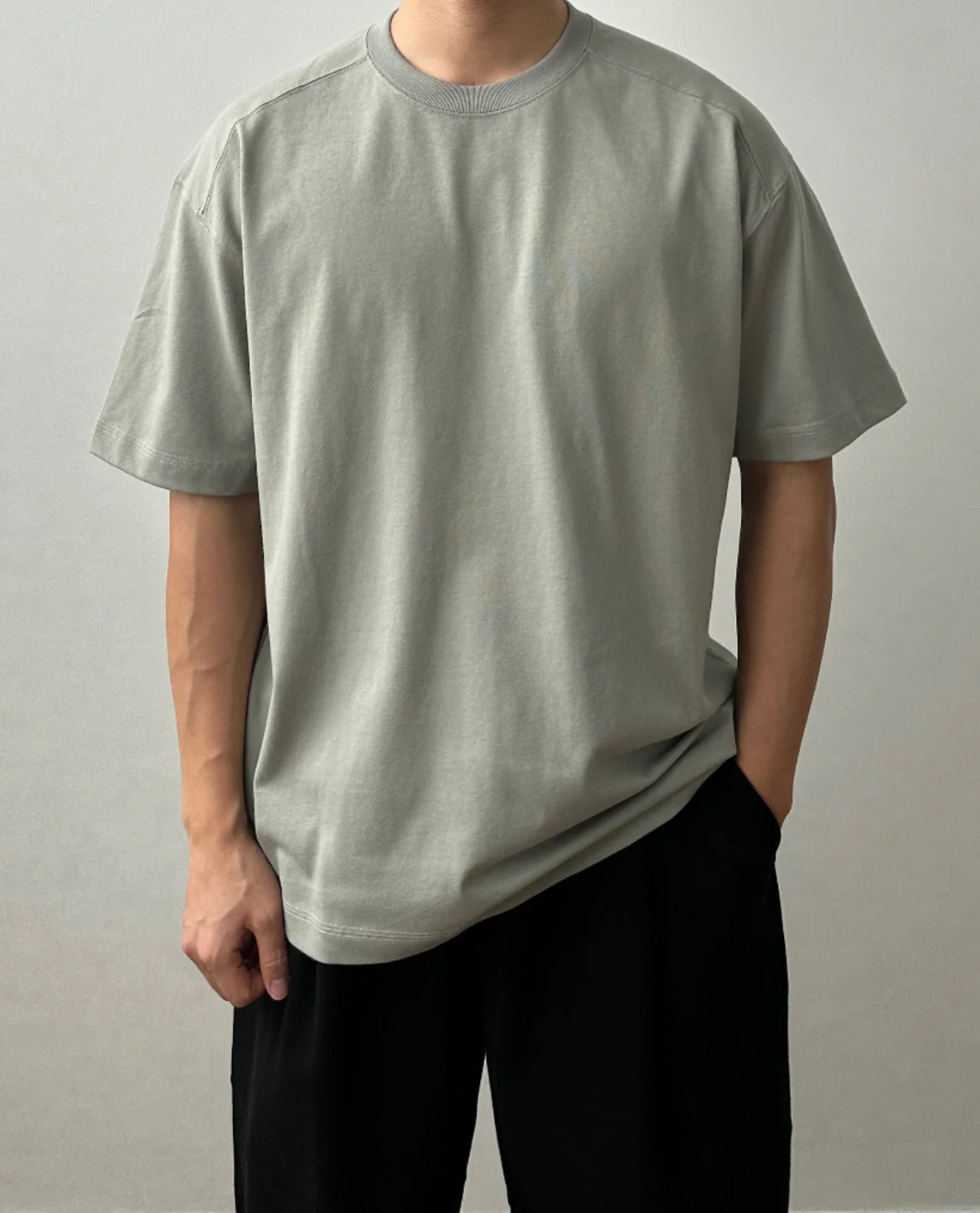 Tremezzo Relaxed-Fit T-Shirt - Image 13