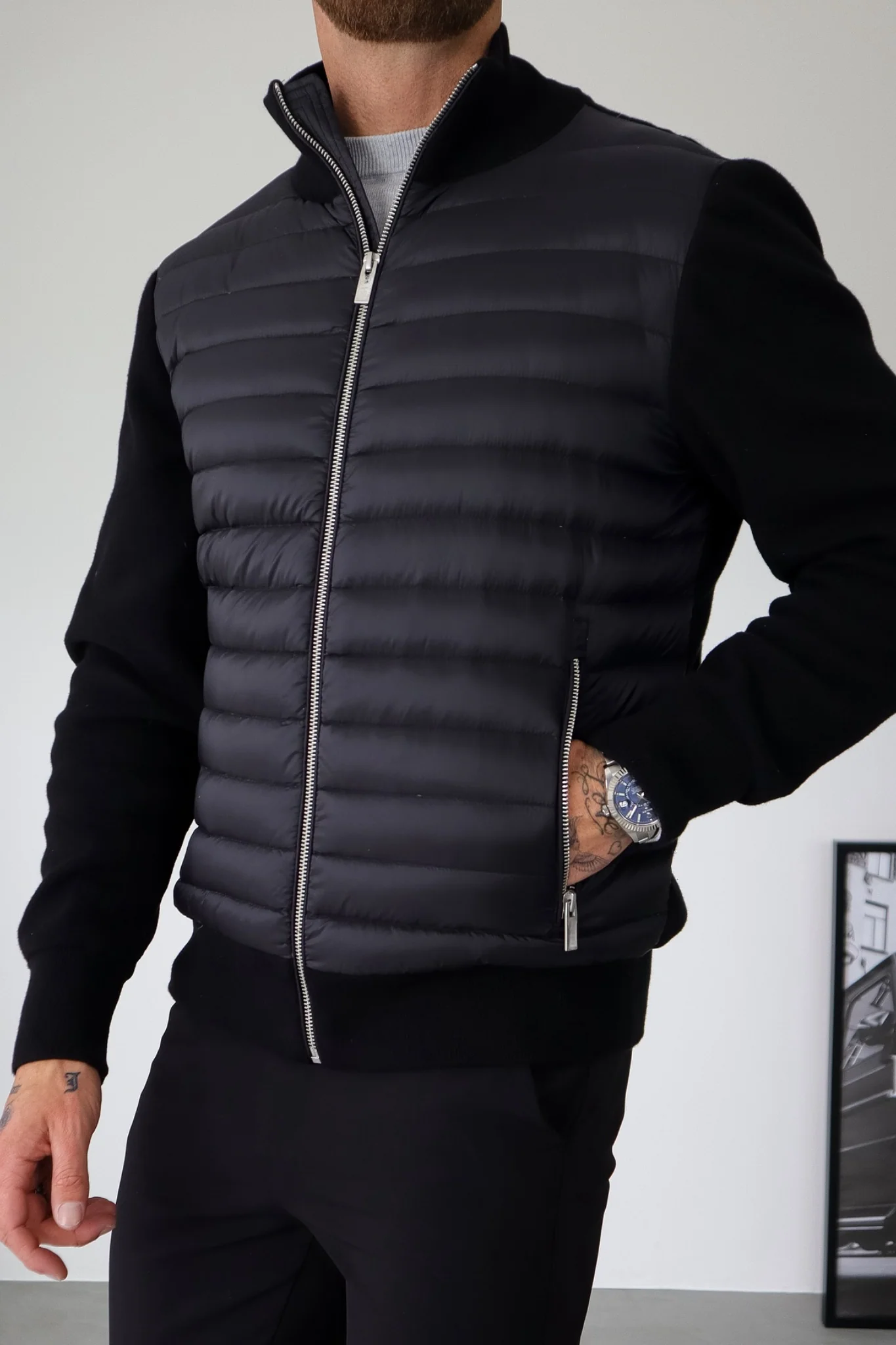 The Velino Hybrid Jacket - Image 4
